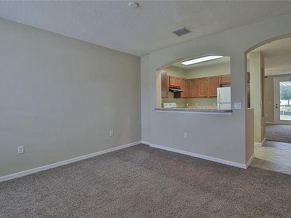 2nd image of 535 Glenn Cross Dr