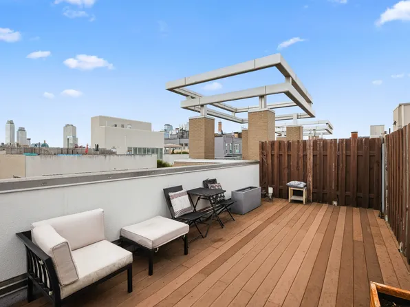 135 North 11th Street image 14 of 18