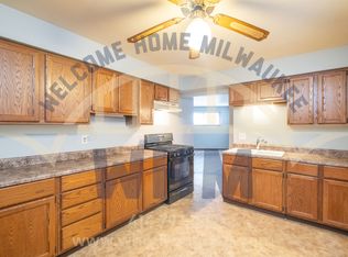 2645 S Kinnickinnic Ave, Milwaukee, WI 53207
