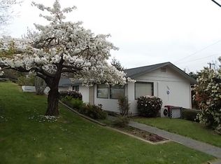 730 Hemlock Ave, Coos Bay, OR