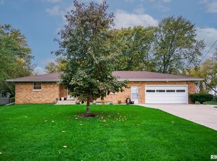 122 S Euclid Ave, East Peoria, IL