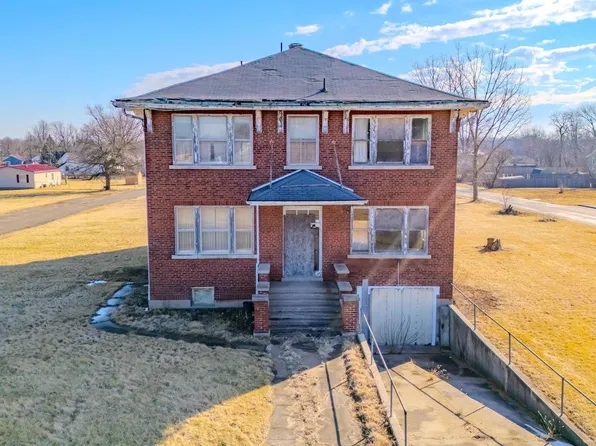 917 S Miller Ave, Marion, IN 46953