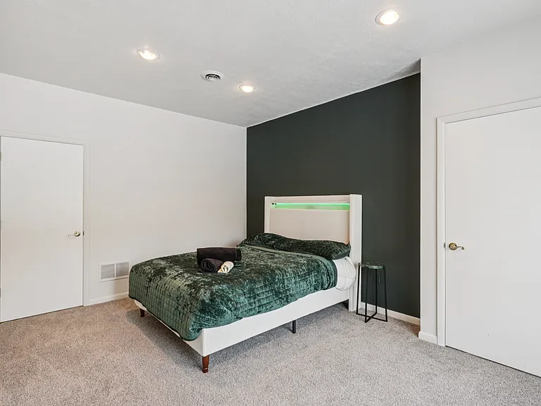 1397 Glencoe Ave — Photo 57
