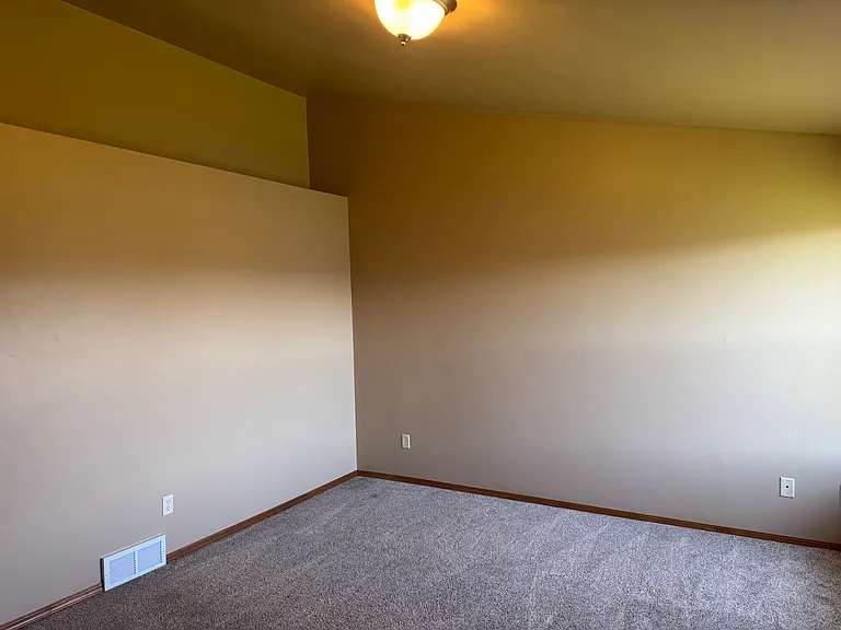 1749 Marissa Ct — Photo 16