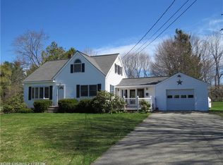 11 Fairview St, Gardiner, ME 04345