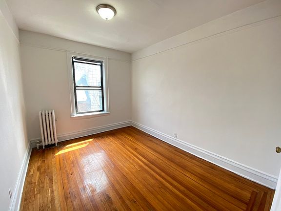 4th image of 436 Fort Washington Ave APT 5G
