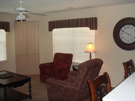 4th image of 351 S Wildwood Dr APT 12