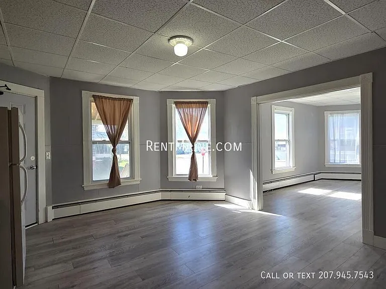 131 College Ave #1 — Photo 3