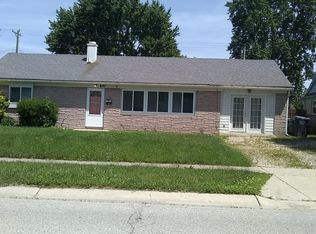 647 Park Dr, Greenwood, IN 46143