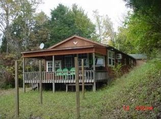 26 Wade Hill Rd, Patriot, IN 47038