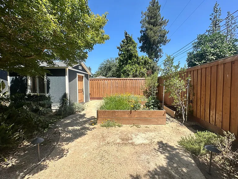 1531 W Laurel Ave — Photo 36