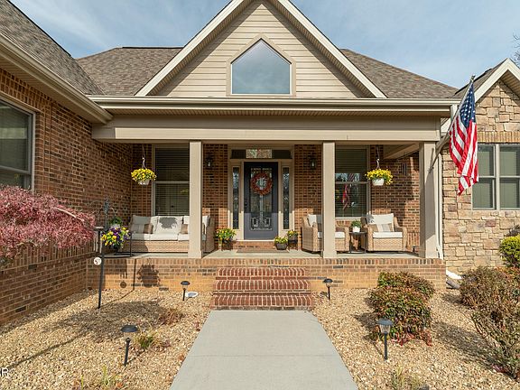 2nd image of 1511 Landmark Blvd
