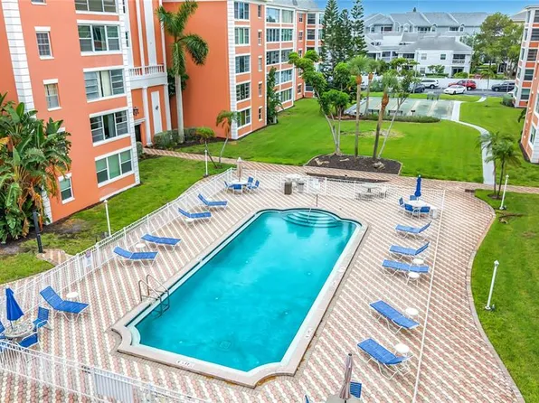 1900 68TH STREET N #301, ST PETERSBURG, FL 33710