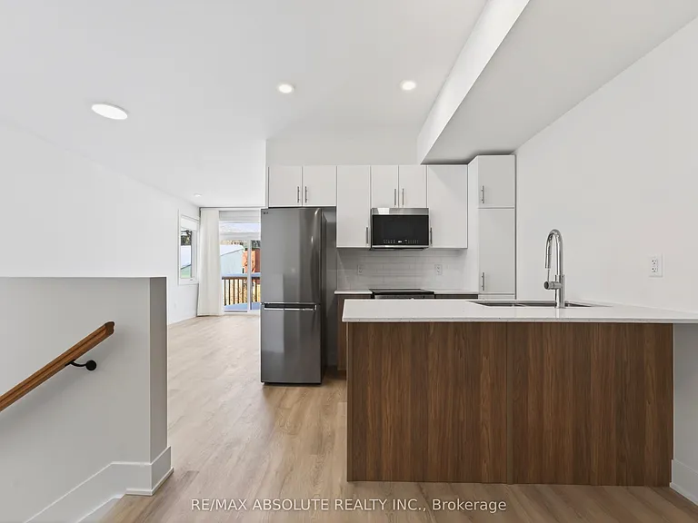 183 Columbus Ave #B — Photo 2