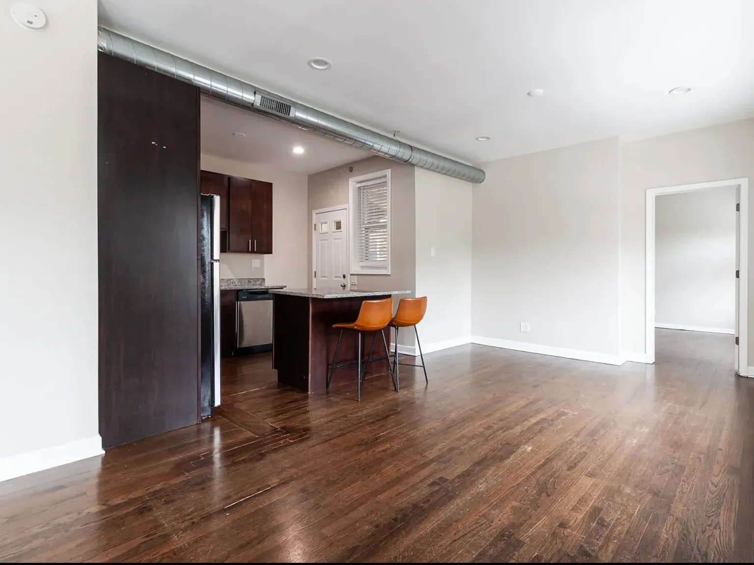 2 bed, 1300 sqft, $2,995 — Photo 1