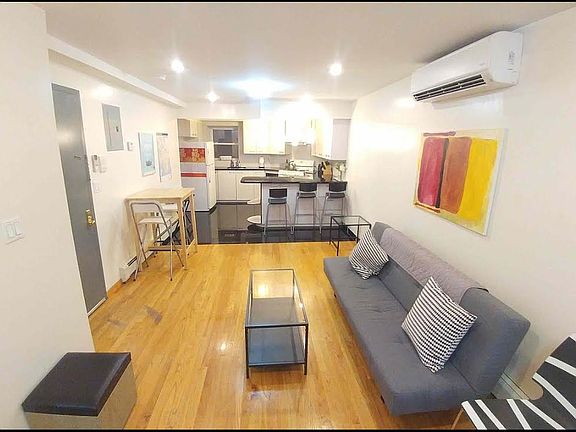 2nd image of 17 Ann St APT 6
