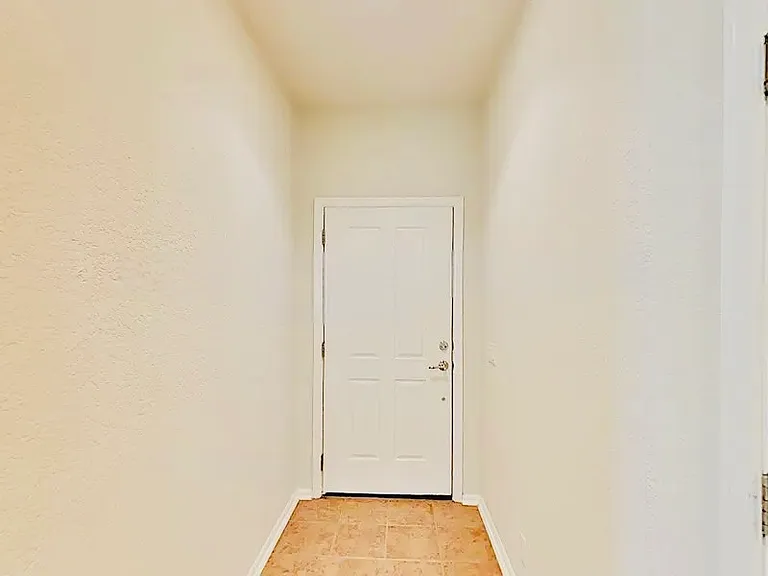 12710 Cascade Hls — Photo 2
