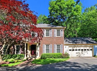 7144 Rolling Forest Ave, Springfield, VA 22152