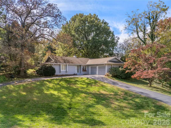143 19th Ave NW, Hickory, NC 28601