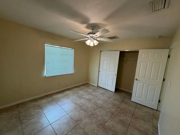 17031 Hillsborough Blvd — Photo 23