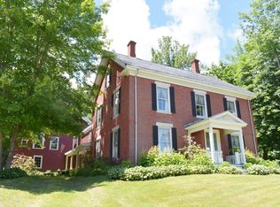 89 W Main St, Searsport, ME 04974