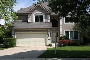 969 Lakeside Dr