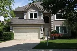 969 Lakeside Dr photo 1
