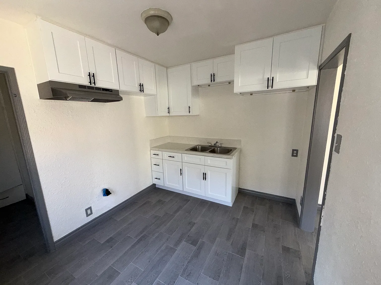 Studio, 366 sqft, $1,700 — Photo 2