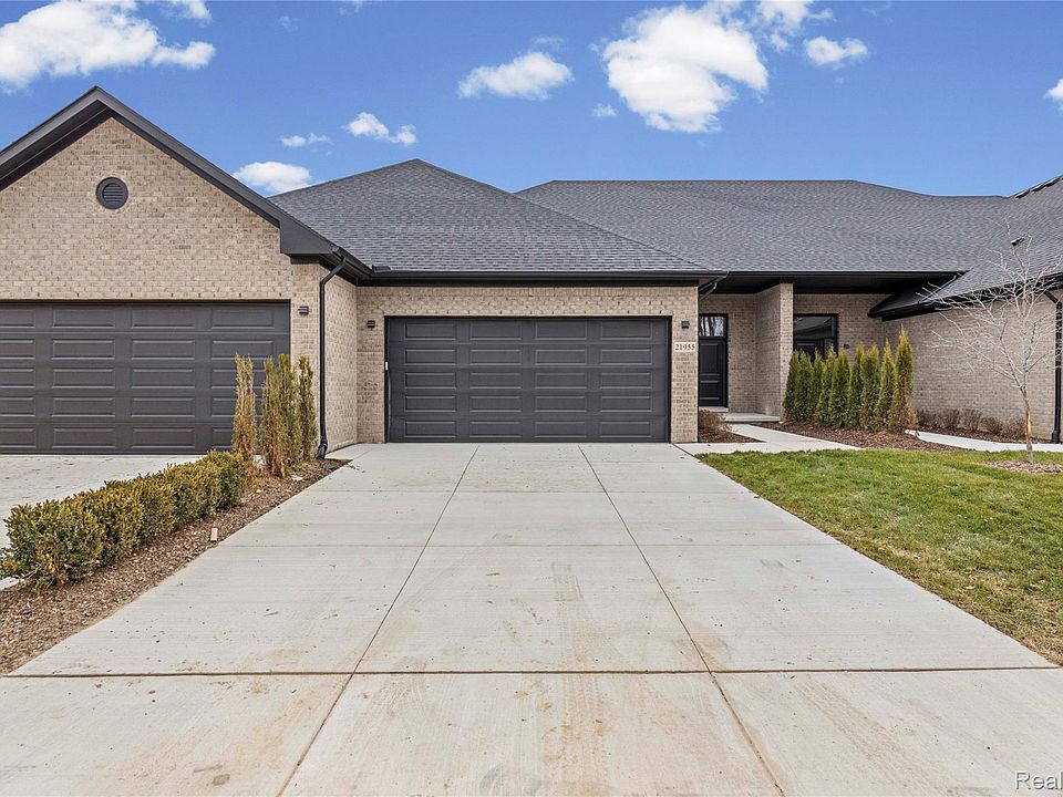 1st image of 21955 Deer Brook Dr #3
