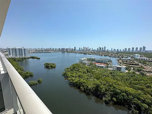 16385 Biscayne Blvd #2716 Photo 1