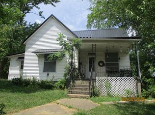 403 E 2nd St, Milan, MO 63556