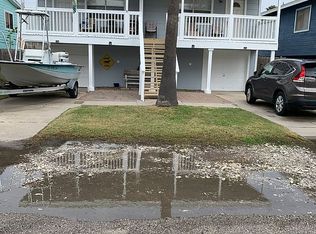 214 W Gardenia St, South Padre Island, TX 78597