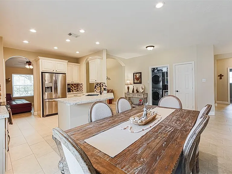 3034 Glenthorpe Ln — Photo 10