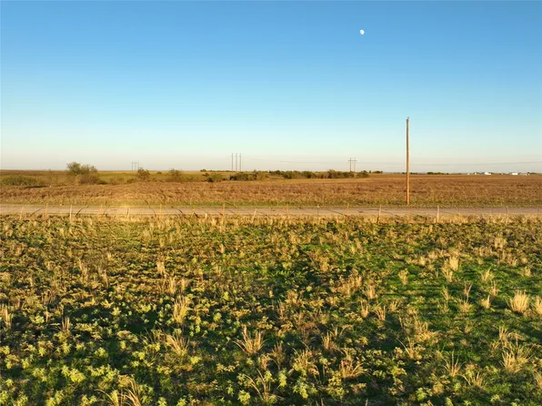 5885 E Old Springtown Rd, Weatherford, TX 76085