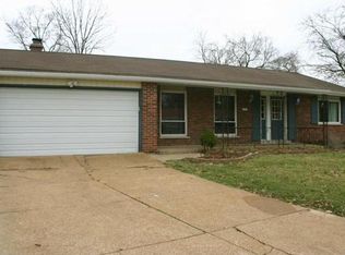 11854 Jenner Ln, Saint Louis, MO 63138