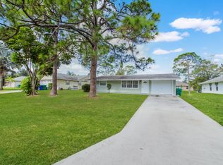 1126 Clearmont St, Sebastian, FL 32958