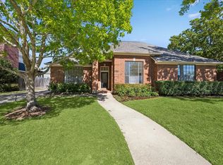 2814 Old South Dr, Richmond, TX 77406