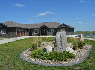 5703 Beulah Bay Rd, Beulah, ND 58523