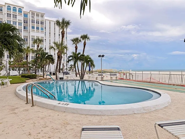 5000 Gulf Blvd #301 — Photo 43