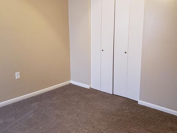 5th image of 5201 E 139th St APT 56