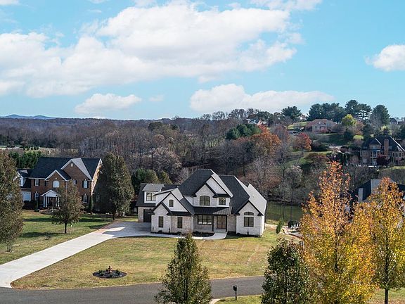 2nd image of 1197 Cedarberry Ln