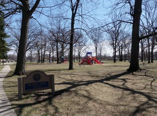 29660 Hathaway St, Livonia, MI 48150