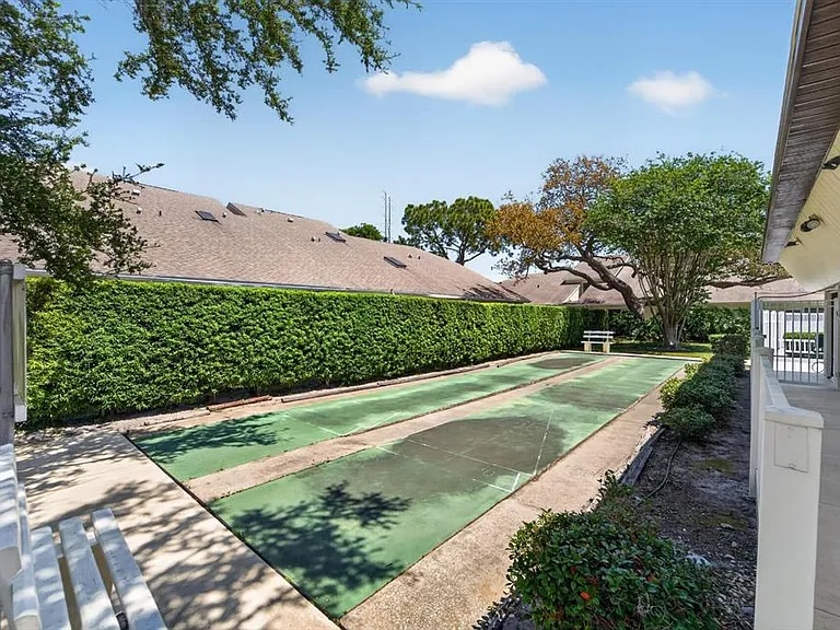 658 Green Valley Rd #B3 — Photo 22