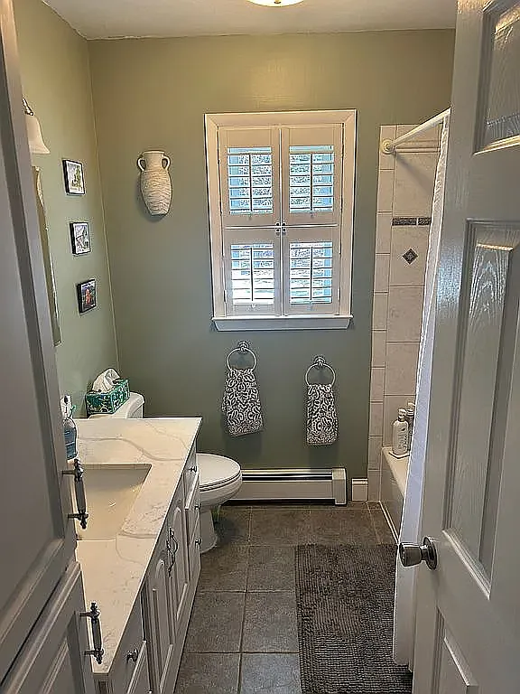 4 bed, 1788 sqft, $3,200 — Photo 2