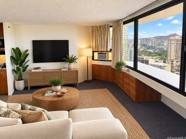 1700 Ala Moana Blvd APT 3604, Honolulu, HI 96815