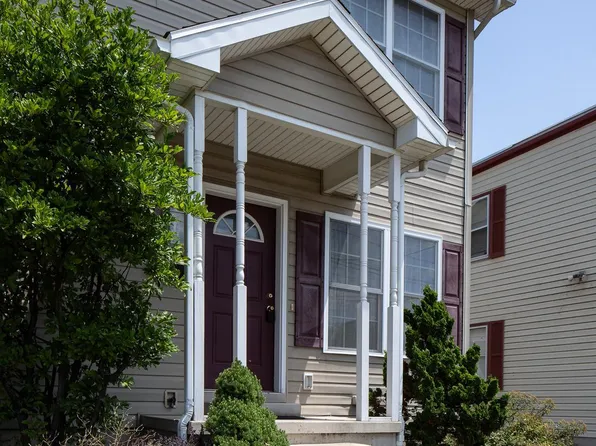 112 N Wood St, Middletown, PA 17057