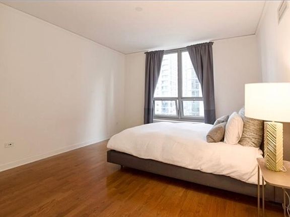 2nd image of 420 E Waterside Dr Unit 507