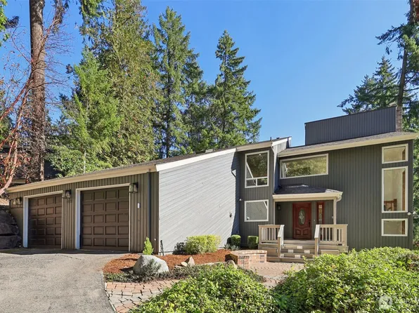 411 W Lake Sammamish Parkway NE, Bellevue, WA 98008