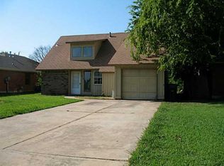 236 Nw 121st St, Oklahoma City, OK 73114