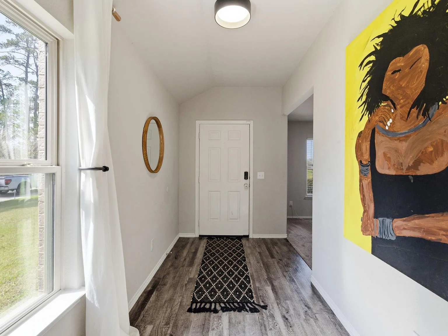 3 bed, 2.5 bath, 2280 sqft, $2,350 — Photo 4